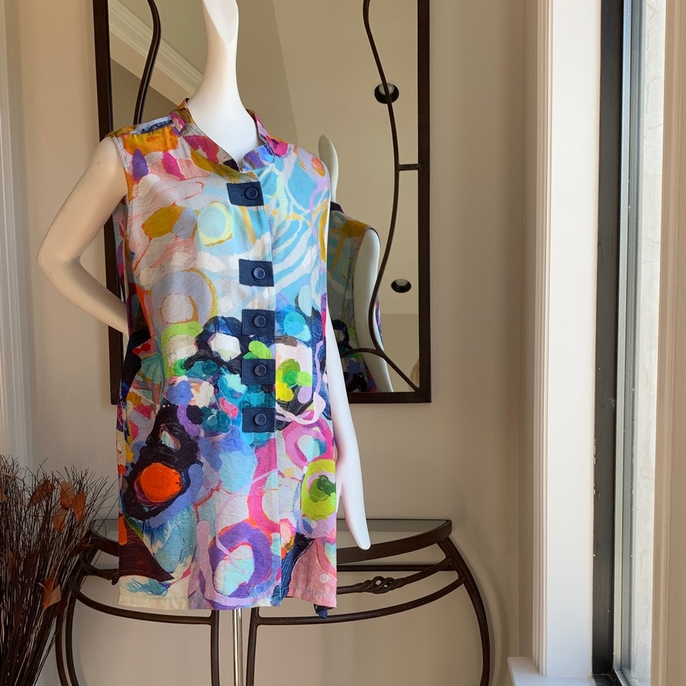 Colorful Sleeveless Blouse
